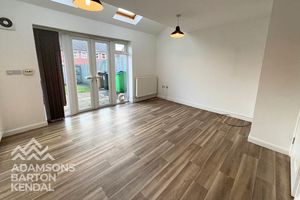 Photo 25- click for photo gallery